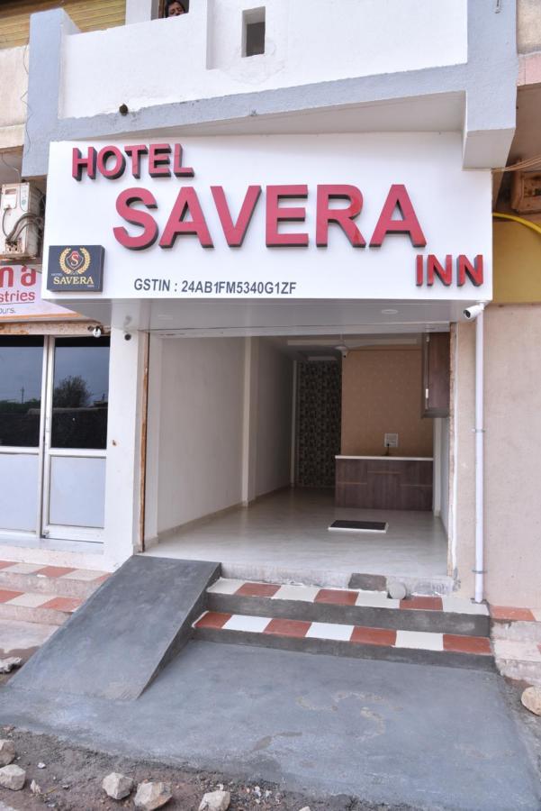 Morbi Hotel Savera Inn מראה חיצוני תמונה