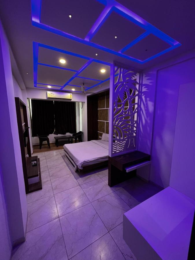 Morbi Hotel Savera Inn מראה חיצוני תמונה